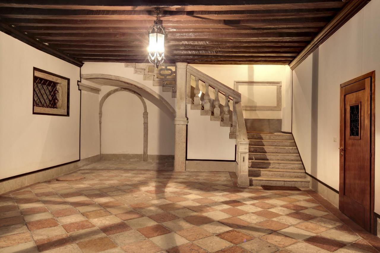 Апартаменты Residenza Valier - Rialto By Wonderful Italy Венеция Экстерьер фото